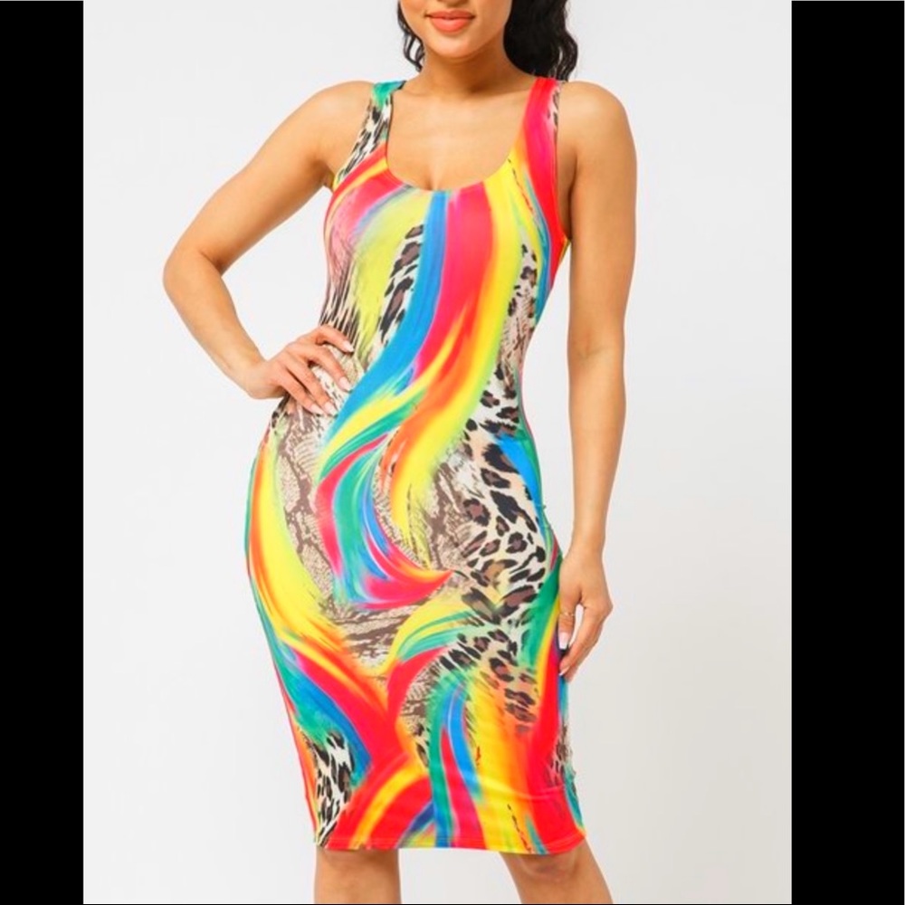 BRAND NEW! Vibrant Dress
